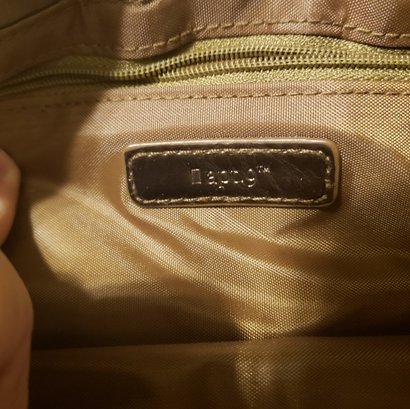 Shiny Brown Clutch - Picture 5 of 5